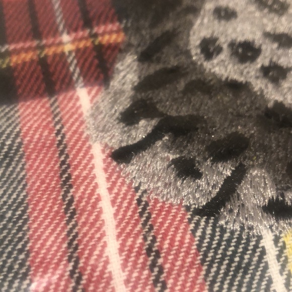 Black Panther embroidered tartan pillow cover William Sonoma home - Picture 9 of 11